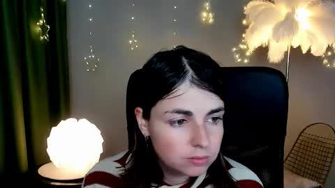 Snapshot of martaedams chatting on December 17, 2025, 6:19 am martaedams online show from December 17, 2025, 6:19 am