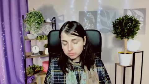 Snapshot of martaedams chatting on March 19, 2026, 6:28 am martaedams online show from March 19, 2026, 6:28 am
