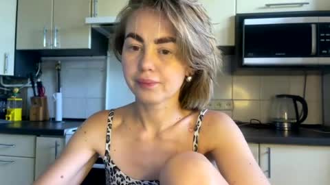 Marta online show from July 1, 2026, 1:13 pm