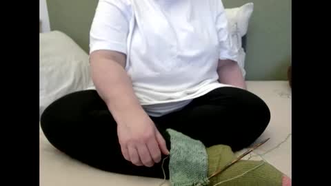 Snapshot of marthabriest chatting on April 18, 2026, 5:44 am Martha online show from April 18, 2026, 5:44 am