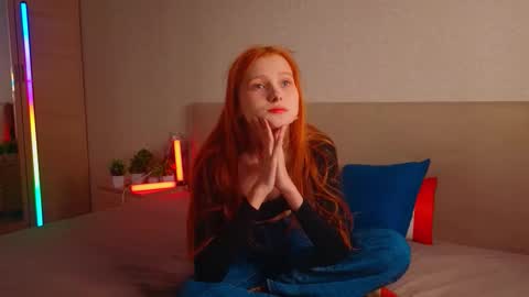 Snapshot of marthamack chatting on November 30, 2025, 8:40 am marthamack online show from November 30, 2025, 8:40 am