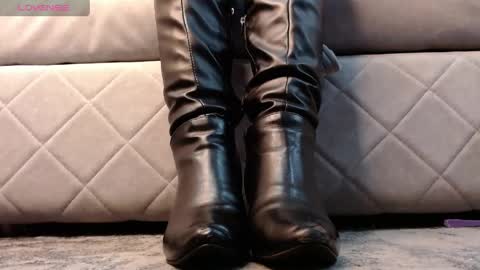 Snapshot of marthina_thompson chatting on June 3, 2026, 2:33 pm marthina thompson online show from June 3, 2026, 2:33 pm