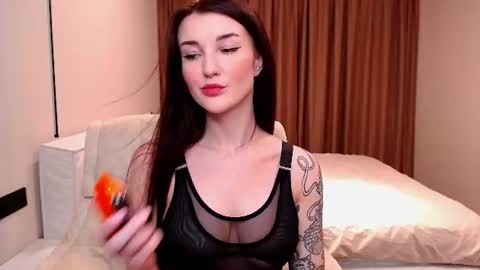 Snapshot of marti_lovely chatting on June 9, 2026, 8:42 pm Marti online show from June 9, 2026, 8:42 pm