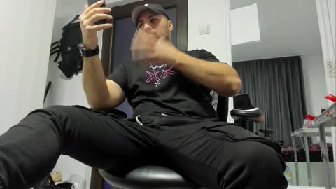 Martiinsoul online show from December 21, 2025, 8:05 pm