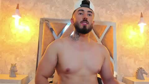 Martin Foster online show from April 16, 2026, 8:09 pm