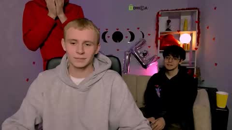 Snapshot of martin_neil chatting on February 15, 2026, 8:05 pm Martin online show from February 15, 2026, 8:05 pm