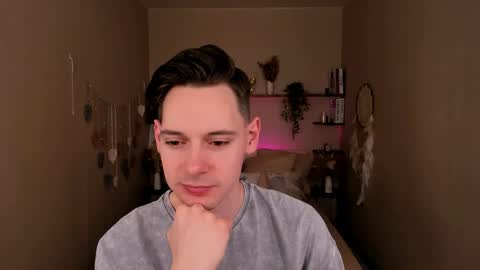 Martin online show from April 4, 2026, 9:23 pm