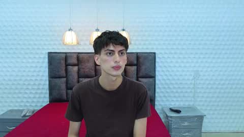 Snapshot of martin_williams_ chatting on December 15, 2025, 12:20 pm martin_williams_ online show from December 15, 2025, 12:20 pm