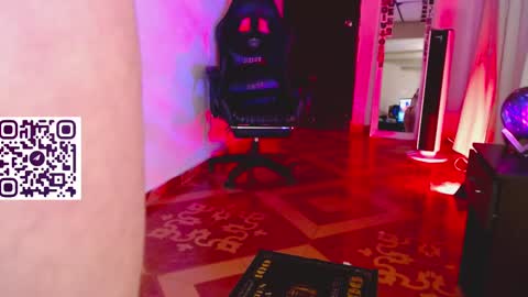 Snapshot of martina_adams chatting on February 16, 2025, 2:31 am mari online show from February 16, 2025, 2:31 am