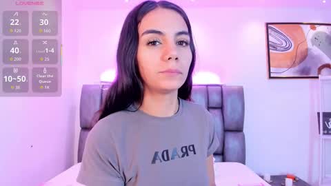 Snapshot of martina_mancinii chatting on November 4, 2025, 12:04 pm Martina online show from November 4, 2025, 12:04 pm