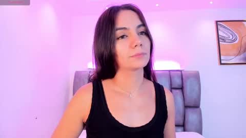 Snapshot of martina_mancinii chatting on November 14, 2025, 12:48 pm Martina online show from November 14, 2025, 12:48 pm