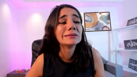 Snapshot of martina_mancinii chatting on July 14, 2026, 12:22 pm Martina online show from July 14, 2026, 12:22 pm