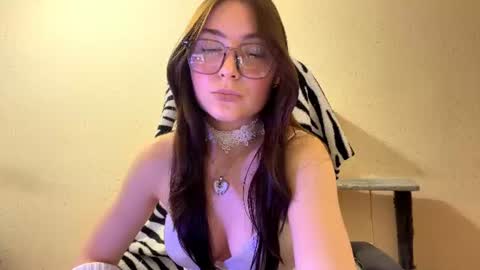 Snapshot of martinaascolese chatting on August 6, 2026, 2:52 pm Scarlet online show from August 6, 2026, 2:52 pm