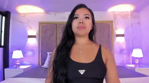 Snapshot of martinagarcia__ chatting on April 28, 2026, 7:08 pm Martina Garcia online show from April 28, 2026, 7:08 pm