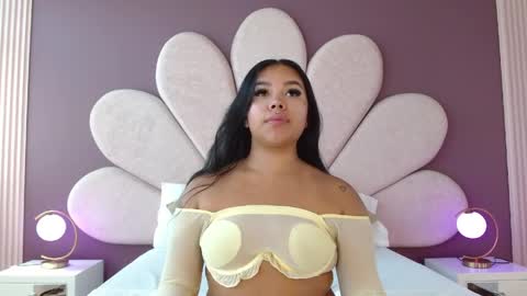 Snapshot of martinagarcia__ chatting on May 9, 2026, 7:08 pm Martina Garcia online show from May 9, 2026, 7:08 pm
