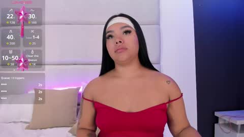 Snapshot of martinagarcia__ chatting on May 27, 2026, 1:57 am Martina Garcia online show from May 27, 2026, 1:57 am