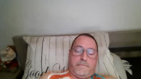 Hotguy61 online show from October 3, 2025, 8:17 pm