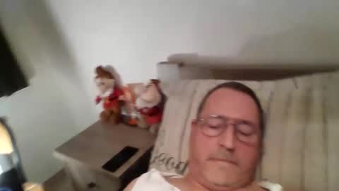 Hotguy61 online show from October 17, 2025, 9:28 pm