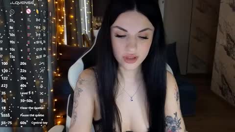 Snapshot of mary___moore chatting on January 27, 2025, 5:25 am Maria online show from January 27, 2025, 5:25 am