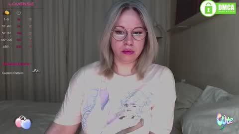 Mary linn online show from October 19, 2025, 1:45 pm