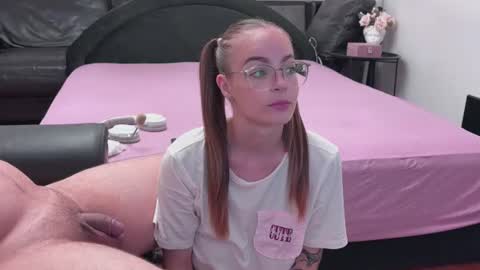 Snapshot of mary_bby chatting on July 14, 2026, 9:31 pm mary_bby online show from July 14, 2026, 9:31 pm