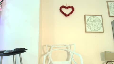 mary_cute9 online show from February 22, 2026, 11:53 am