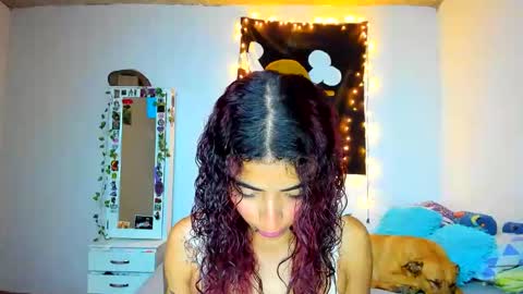 Snapshot of mary_jane1_ chatting on April 4, 2026, 3:27 am mary online show from April 4, 2026, 3:27 am