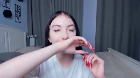 Snapshot of mary_loky chatting on December 15, 2025, 10:08 am Mary online show from December 15, 2025, 10:08 am