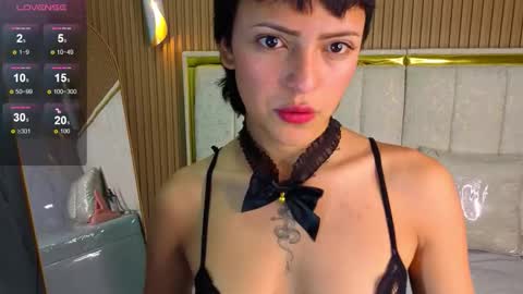 mary_luxx_tp online show from December 14, 2025, 3:23 am