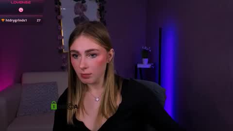 Snapshot of mary_meow_hot chatting on January 7, 2026, 8:22 pm Mary online show from January 7, 2026, 8:22 pm