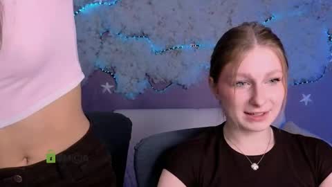 Mary online show from April 1, 2026, 7:11 pm