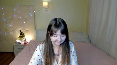 Snapshot of mary_stevenss chatting on December 25, 2024, 8:40 am mary_stevenss online show from December 25, 2024, 8:40 am