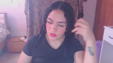 maryam_arabicmilk online show from November 23, 2025, 4:18 pm