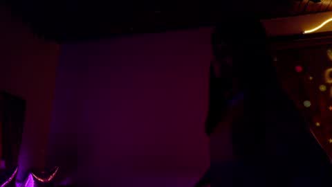 Snapshot of maryberry__ chatting on June 7, 2026, 3:43 am online show from June 7, 2026, 3:43 am
