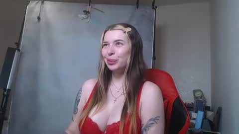 maryh0tlove online show from June 30, 2026, 1:56 pm