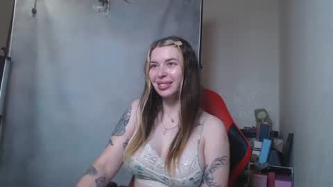 maryh0tlove online show from July 8, 2026, 11:04 am