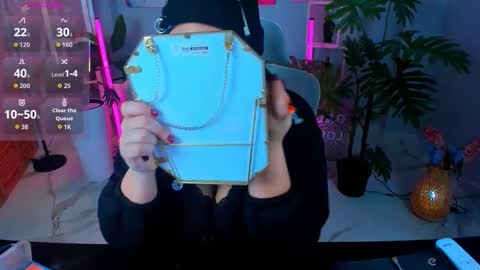 Mary online show from November 12, 2025, 2:56 am