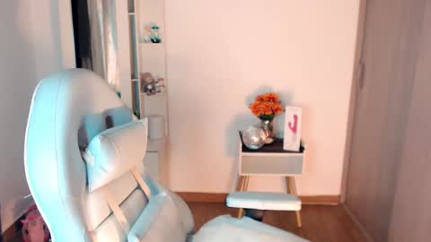 maryline online show from October 31, 2025, 12:22 am