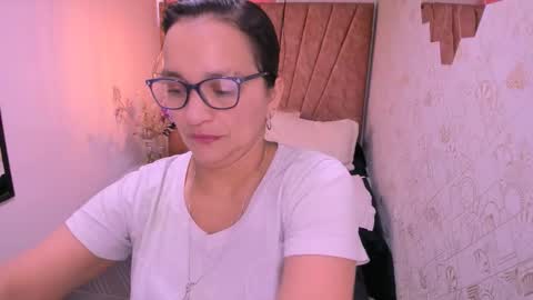 Snapshot of marylinmilf chatting on October 1, 2025, 7:53 pm Marylin online show from October 1, 2025, 7:53 pm