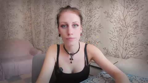 Mary Lou online show from July 15, 2026, 4:40 am