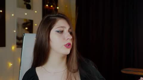 Mary Miller online show from December 2, 2025, 9:36 am