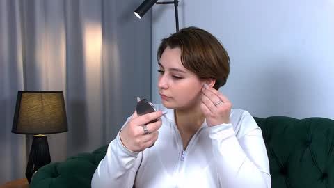 MaryMurrays online show from January 26, 2025, 6:27 pm