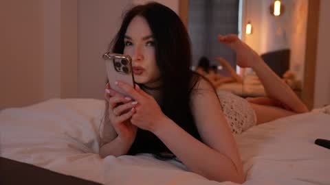 Snapshot of marypsiss chatting on June 1, 2026, 11:34 am Marina online show from June 1, 2026, 11:34 am