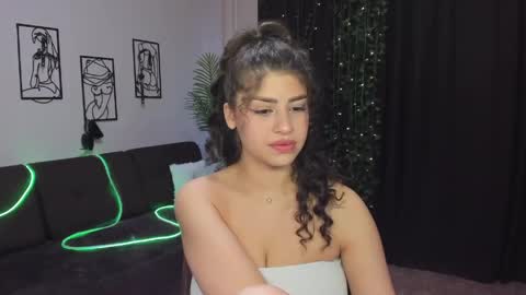 MarySax online show from April 19, 2026, 11:09 am