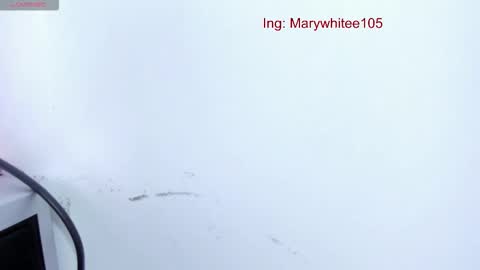 Snapshot of marywhitee__ chatting on February 14, 2026, 4:37 pm Mary online show from February 14, 2026, 4:37 pm