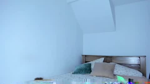 Snapshot of marywhitee__ chatting on May 9, 2026, 5:18 pm Mary online show from May 9, 2026, 5:18 pm