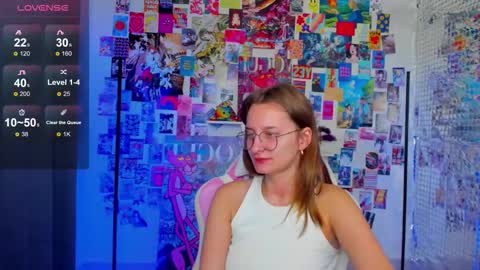 maryyy_may online show from October 7, 2025, 6:49 pm