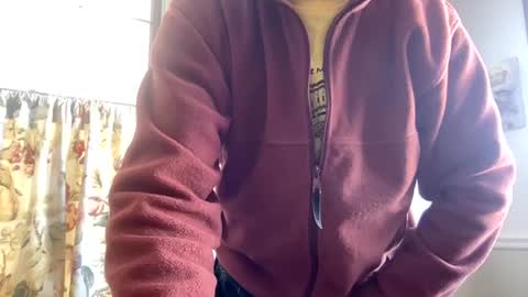 mascjo online show from March 3, 2025, 3:31 pm