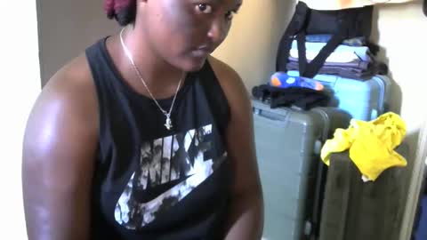 Snapshot of maseratty chatting on November 5, 2025, 7:41 am Cate online show from November 5, 2025, 7:41 am