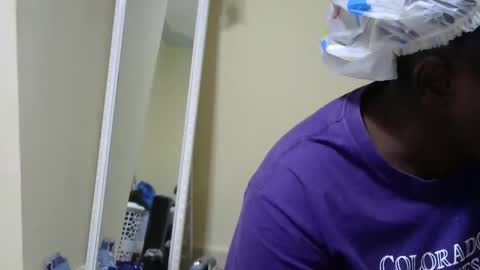 Snapshot of maseratty chatting on December 2, 2025, 9:21 pm Cate online show from December 2, 2025, 9:21 pm